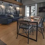 Wonder Home - Apartamenty Karpatia Resort Tuz Przy Stoku I Blisko Szlakow Turystycznych
